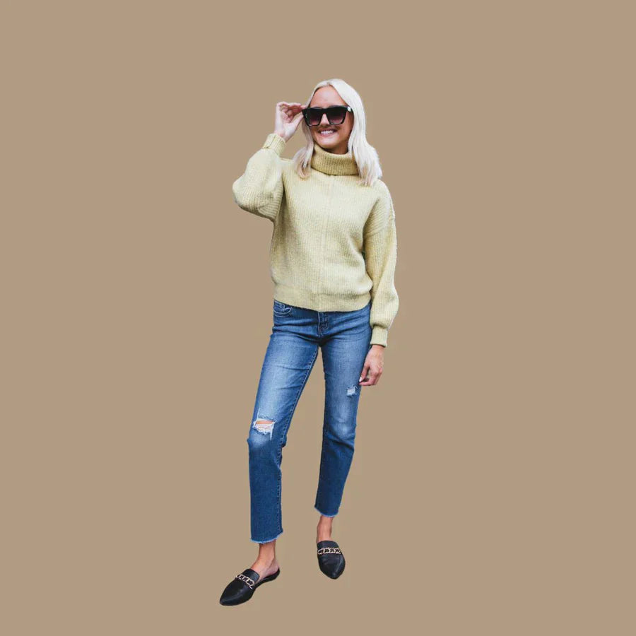 Ada - Turtleneck sweater with laces
