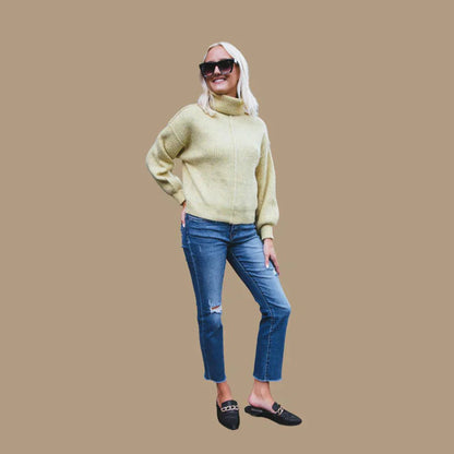 Ada - Turtleneck sweater with laces
