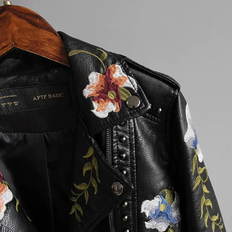 Ainhoa - Women's jacket with flowers