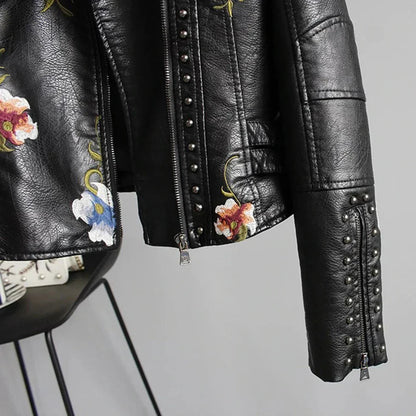 Ainhoa - Women's jacket with flowers