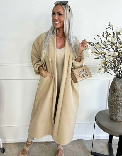 Annah - Oversized coat with pockets