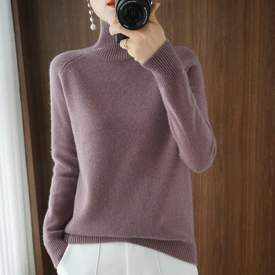 Flynni - Women's Turtleneck Sweater