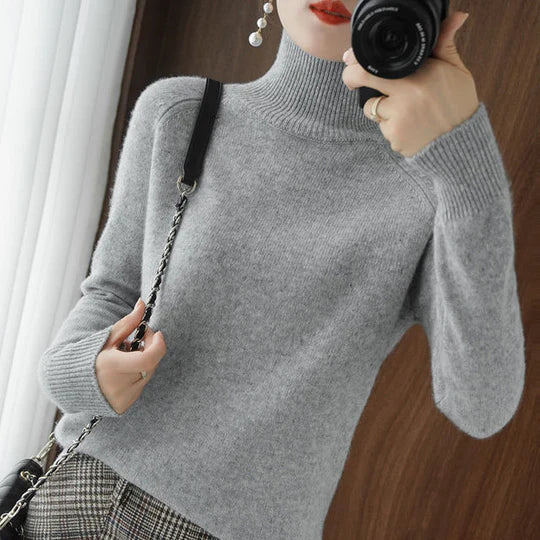 Flynni - Women's Turtleneck Sweater