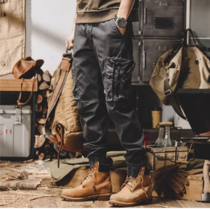 Ghost - Cargo pants with multiple pockets for men
