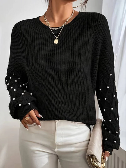 Miana - Women's knitted sweater with pearls