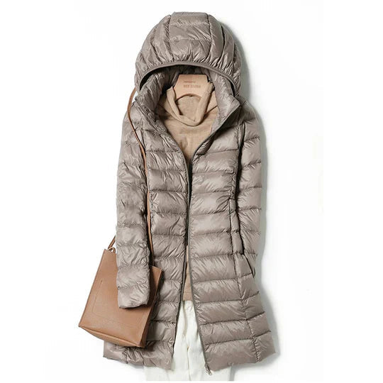 Seda - Ultralight hooded jacket